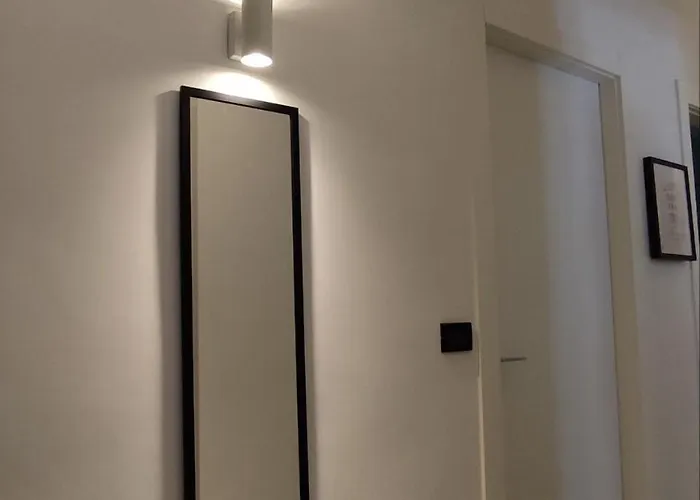 Holiday Home شقة باري