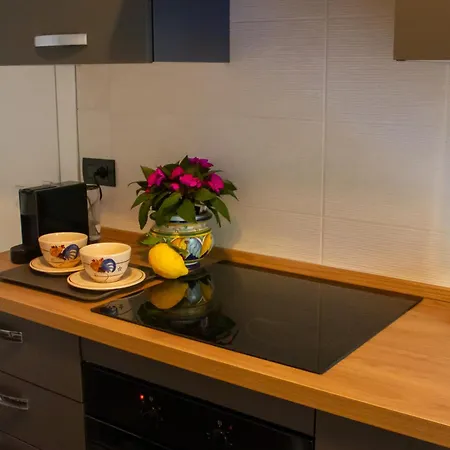 Apartament Holiday Home *